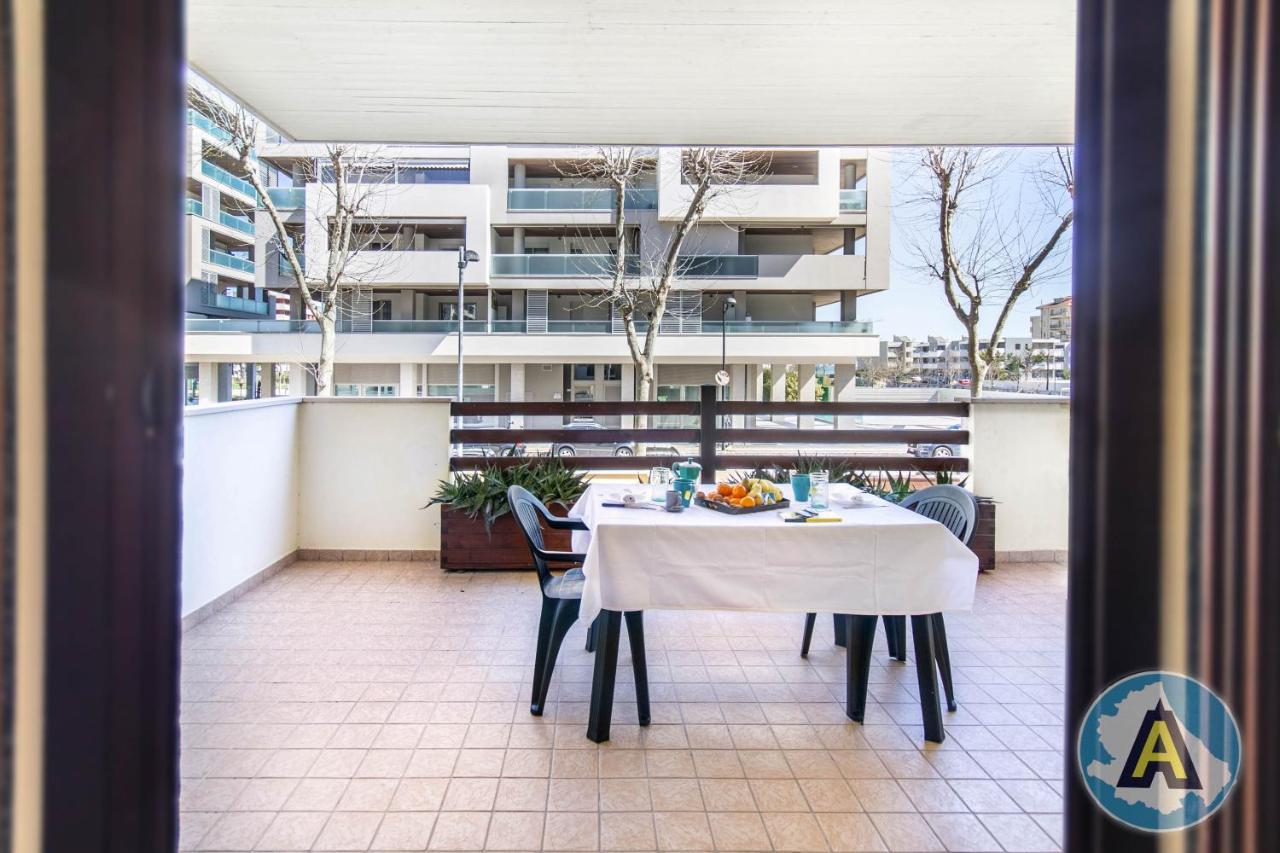 Luminoso A Due Passi Dal Mare 51A Apartment Montesilvano Ngoại thất bức ảnh