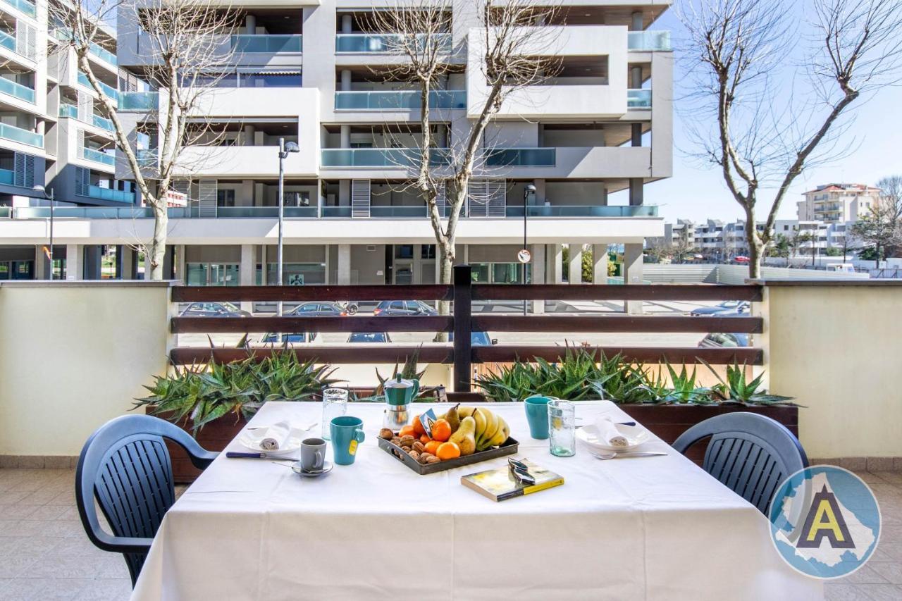Luminoso A Due Passi Dal Mare 51A Apartment Montesilvano Ngoại thất bức ảnh